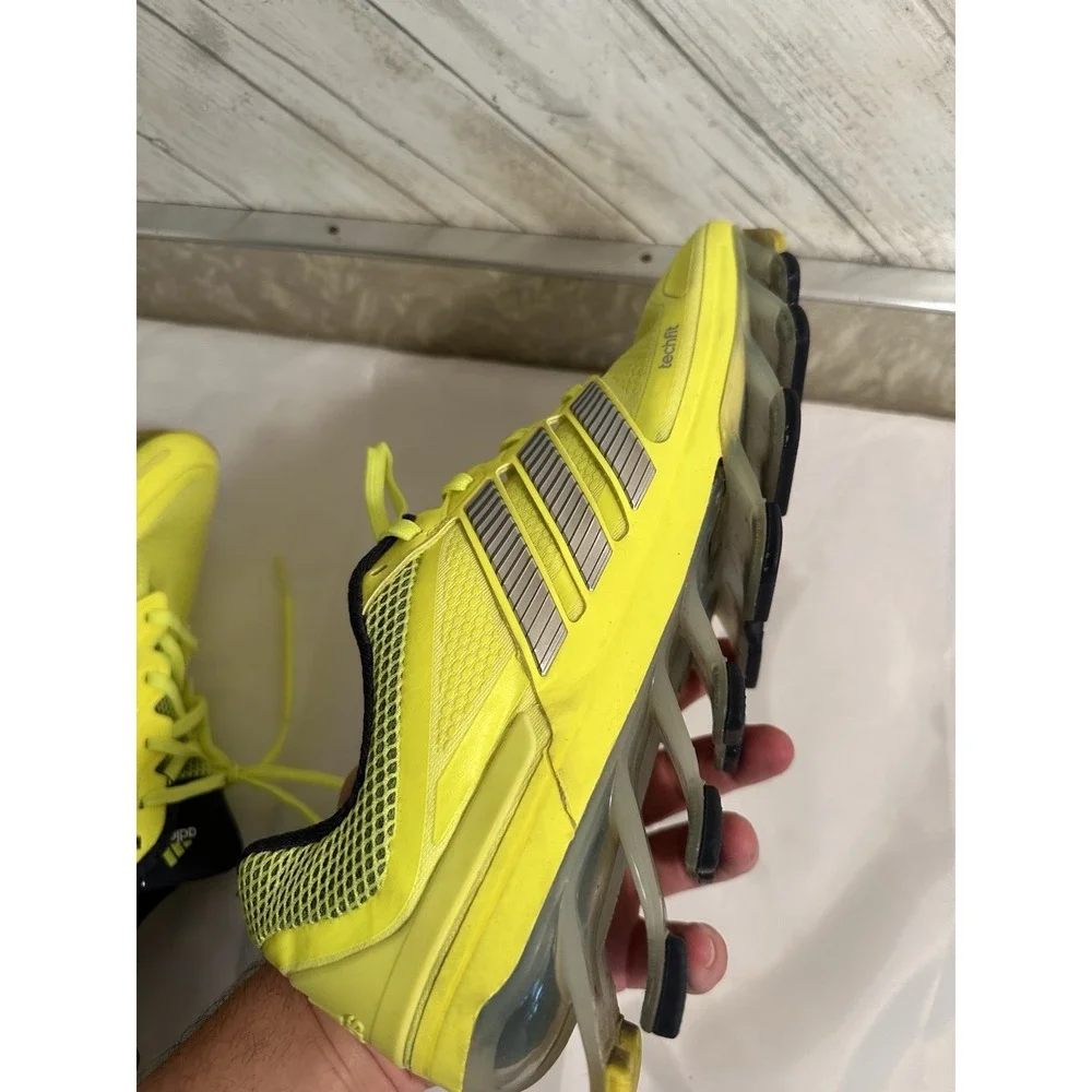 Adidas Springblade Ignite Mens Shoes 10 Neon Yellow Black Shoes LIGHT DAMAGED